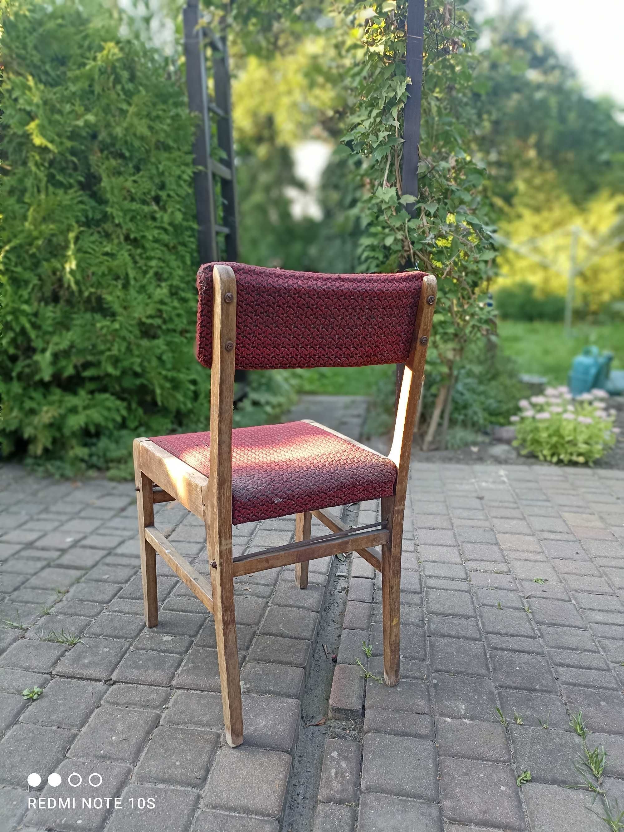 Stare krzesło, antyk