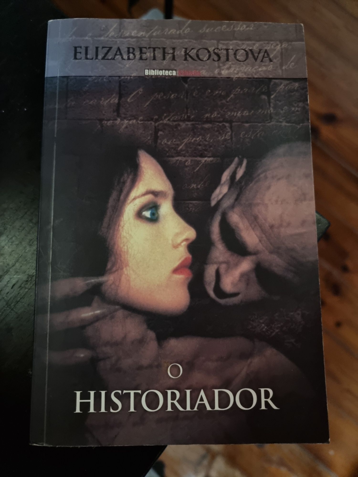 Livro "O Historiador", de Elizabeth Kostova