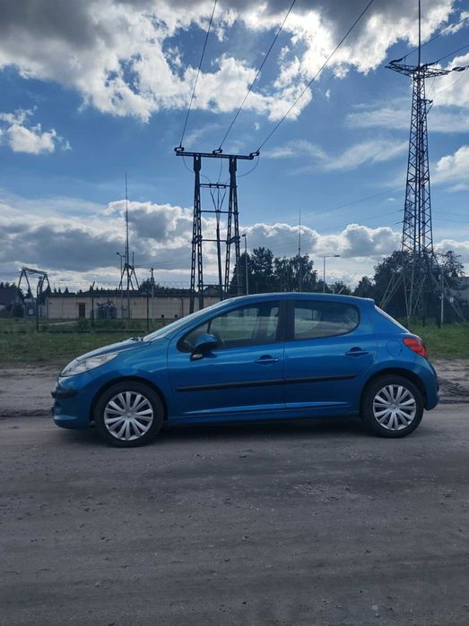 Sprzedam PEUGEOT 207 1.6 HDI do jazdy, sprawny 2007r ! Klima !