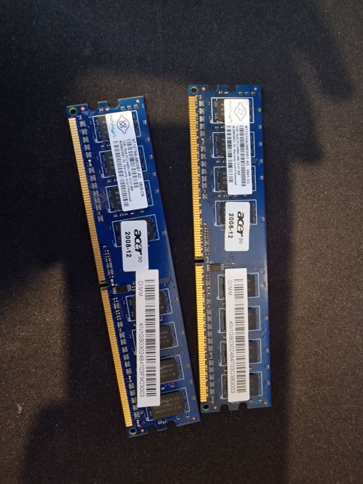 Ram ddr2  (2 kości po 1gb)