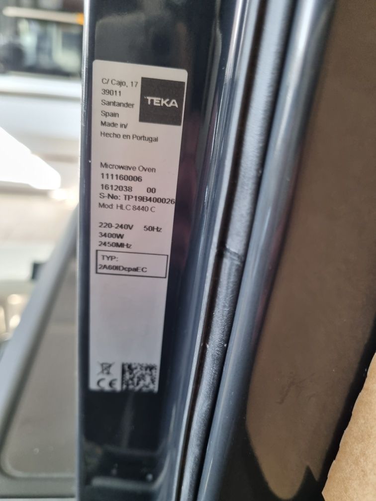 Piekarnik kompaktowy z funkcją mikrofali Teka HLC8440CST szary