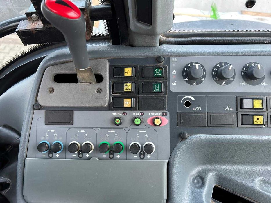 Valtra T120, nie M120, nie T140 TUR