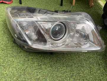 Lampa xenon przod opel insignia