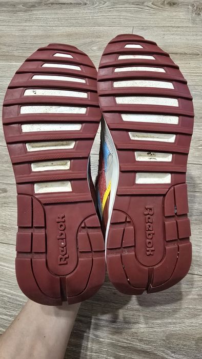 Продам кросівки Reebok CL Legacy AZ