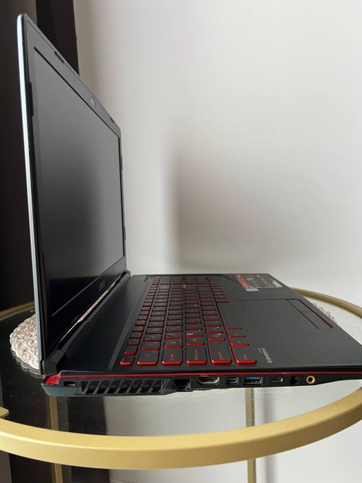 MSI GL63 8RC i5 8300h GTX1050