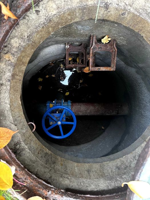 Проколи під дорогою / Водопровідні та каналізаційні роботи