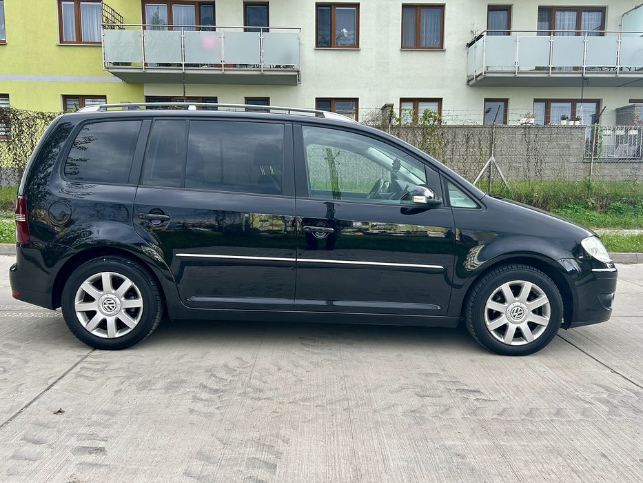 VW Touran, 2.0 tdi, DSG, bogate wyposażenie!