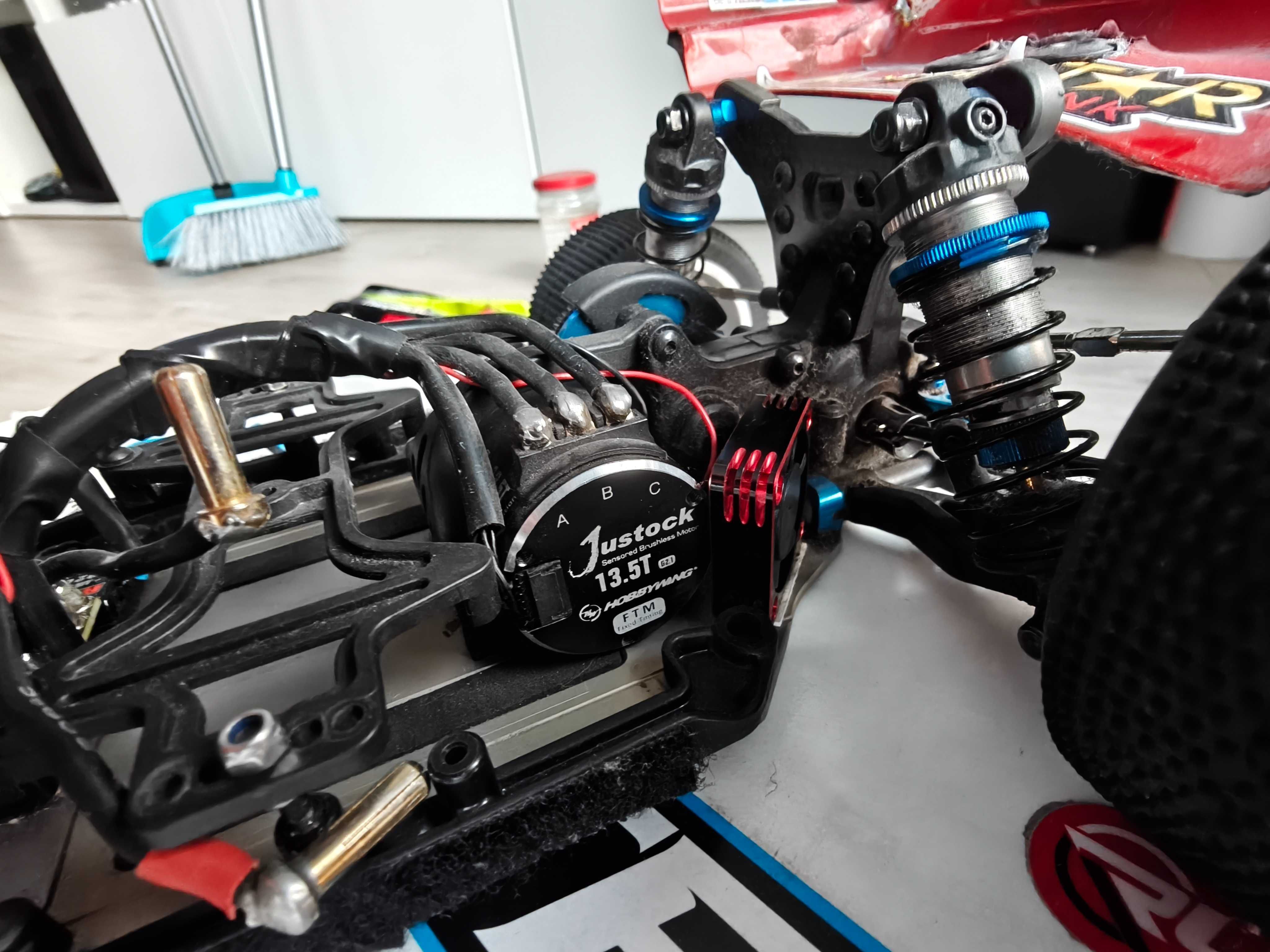 Team Associated B6.3 #90029 - RC10B6.3 TEAM KIT