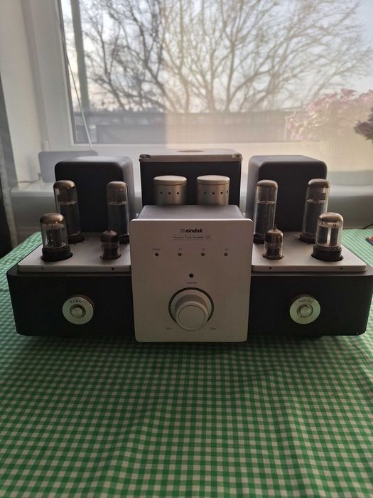 wzmacniacz lampowy XINDAK v20