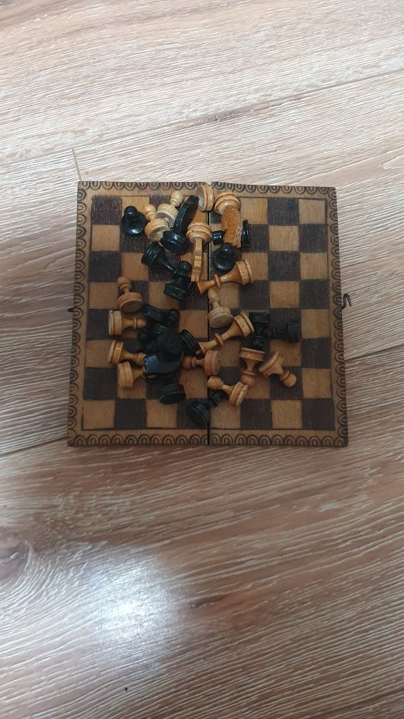 Drewniane szachy vintage PRL