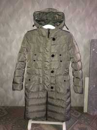 куртка-пуховик Moncler Genevrier