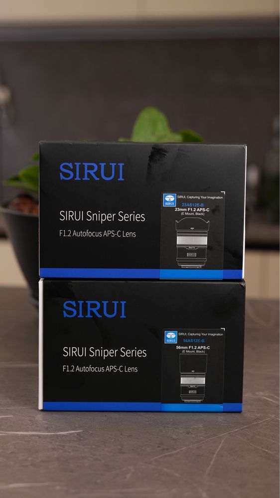Продам обьєктиви Sirui 23mm і 56mm комплект для камери Sony
