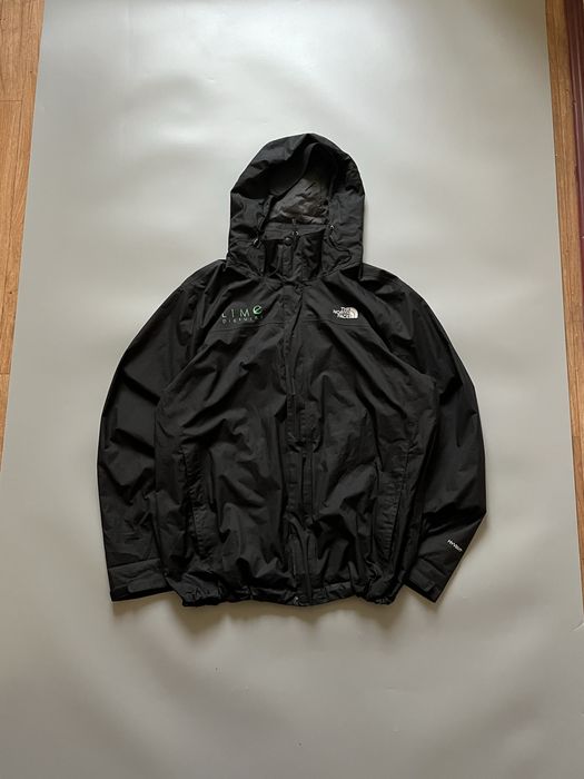 трекінгова вітровка від The North Face HyVent