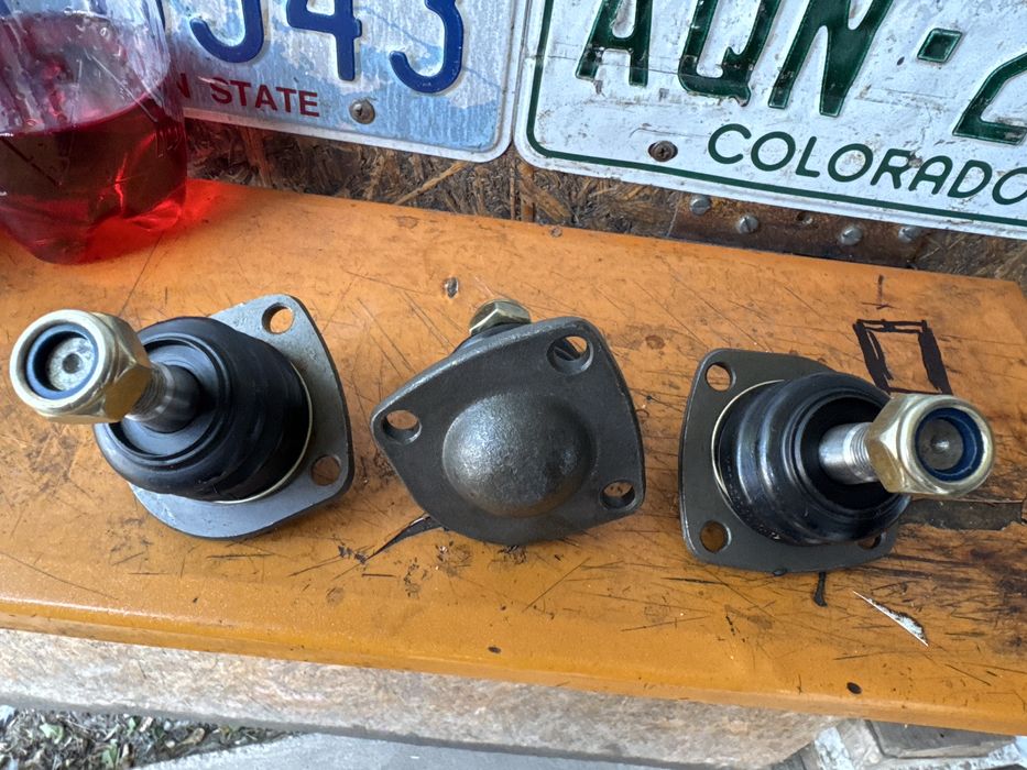 Шаровые новые ваз 2101/2108