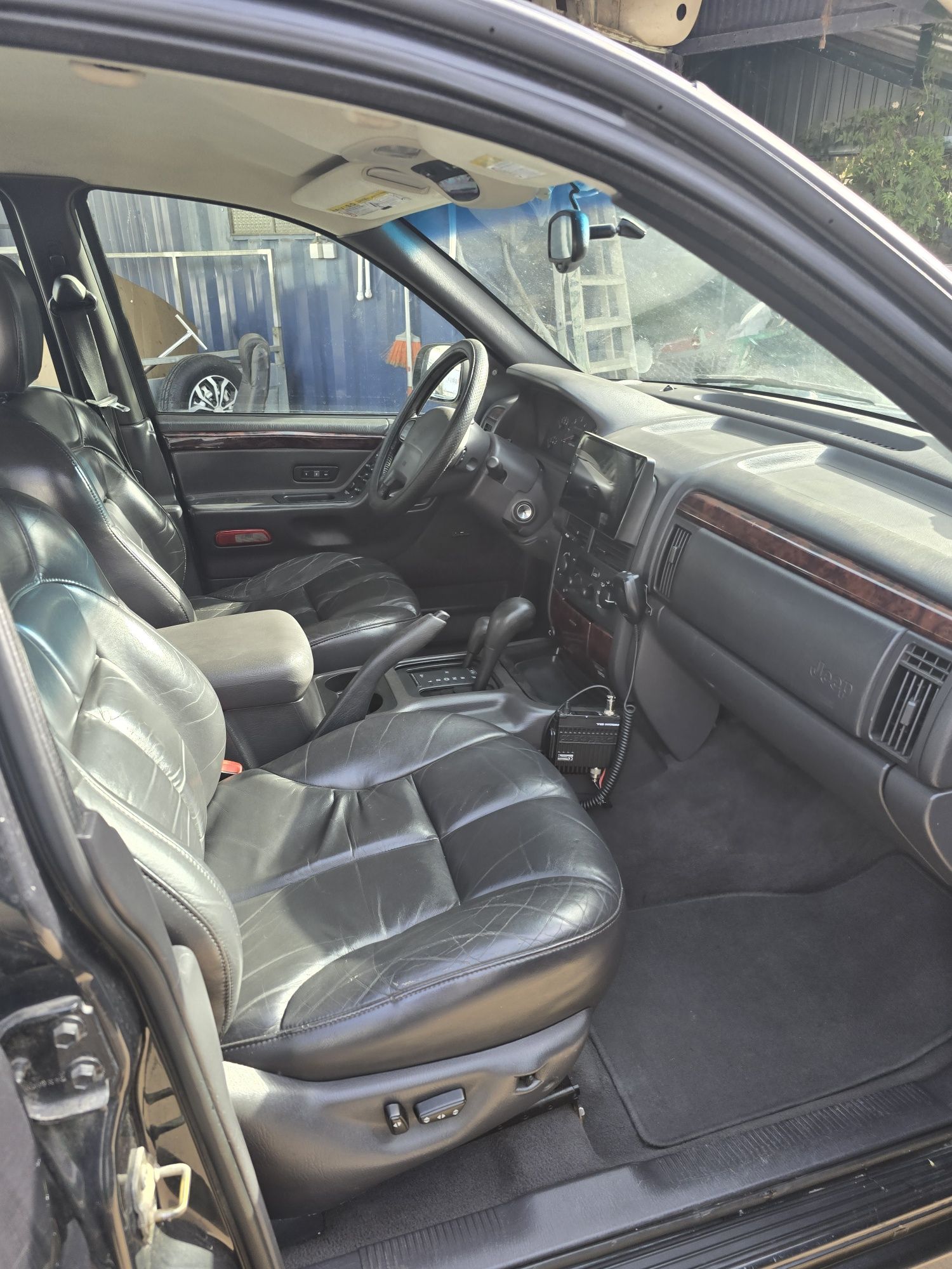 Jeep Grand Cherokee Quadra-Drive