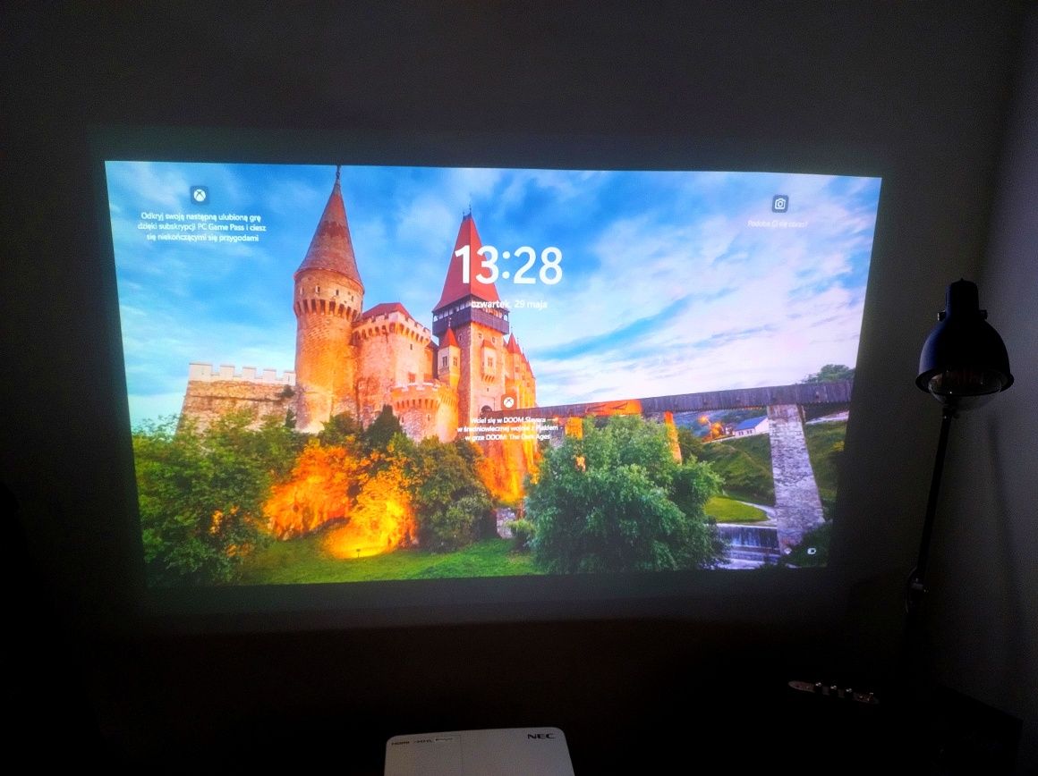 Projektor NEC UM351W