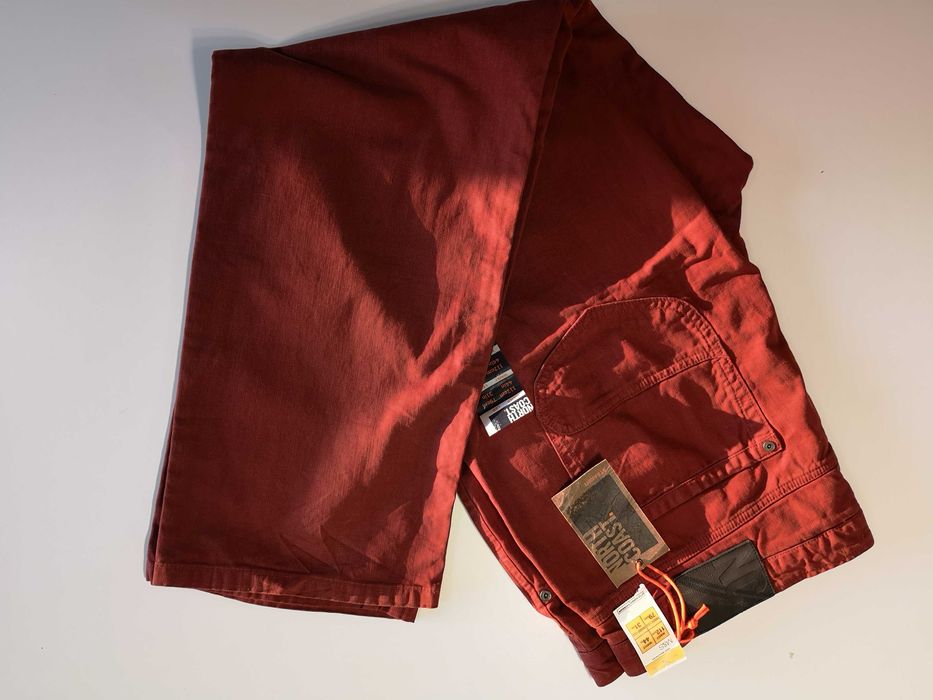 Marks & Spencer North Coast spodnie czerwone 112 cm 79 cm / 44W 31L