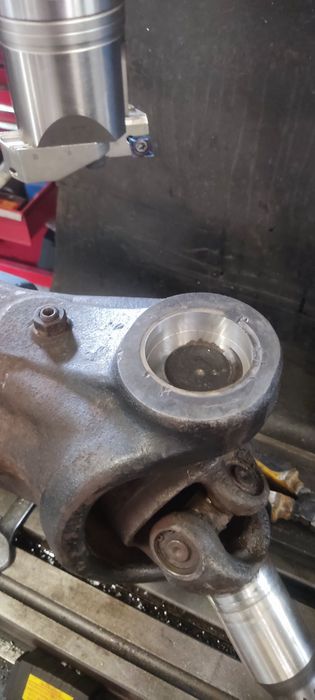 Usługa tulejowania, regeneracja mostów, zwrotnic