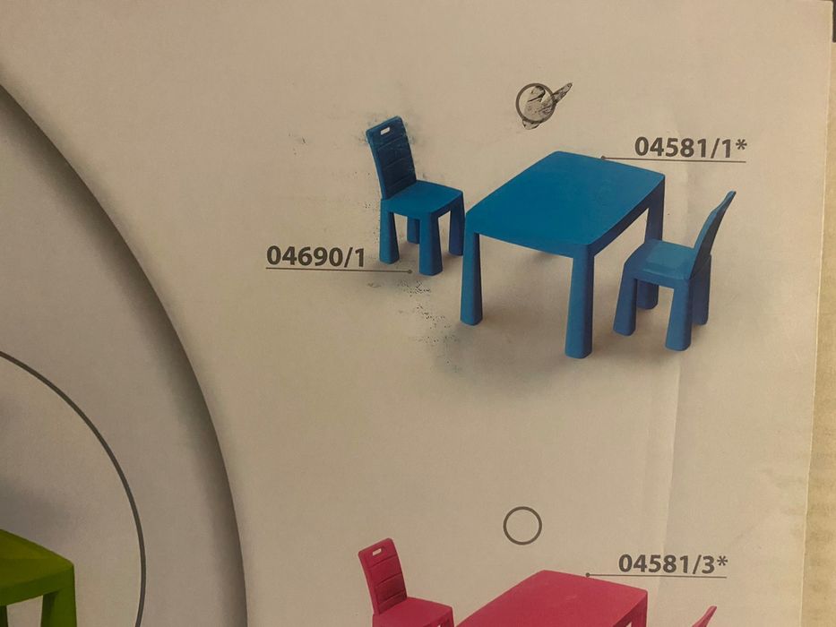 Набір дитячий стіл і стільці столик на подарунок