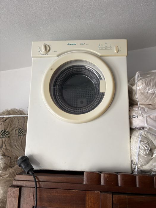 Maquina secar roupa aspes