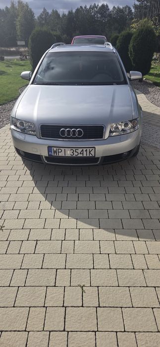 Audi a4 kombi 2.4b