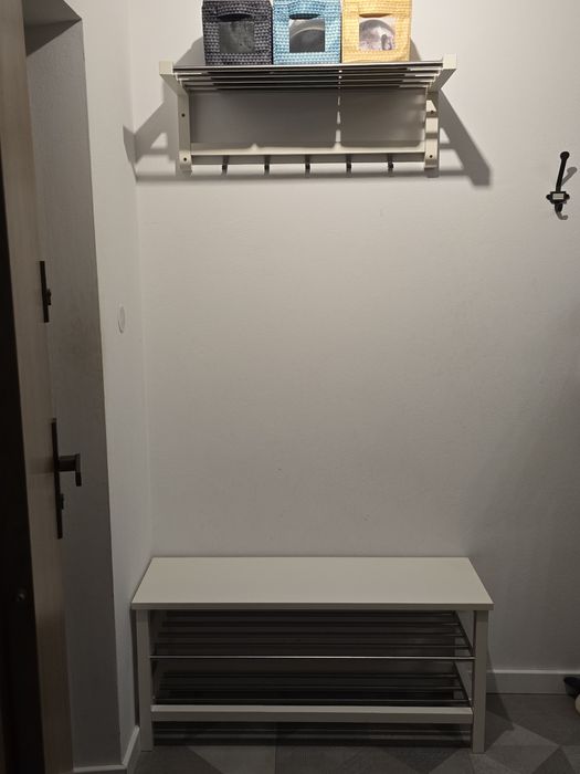 Ławka półka na buty z siedziskiem + wieszak Ikea Tjusig