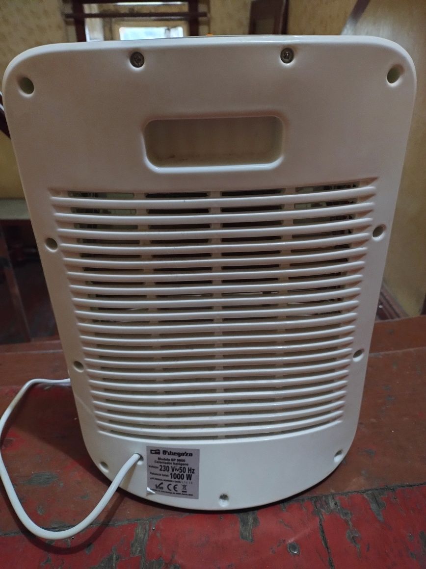 Halogenowy elektryczny grzejnik 1000 w