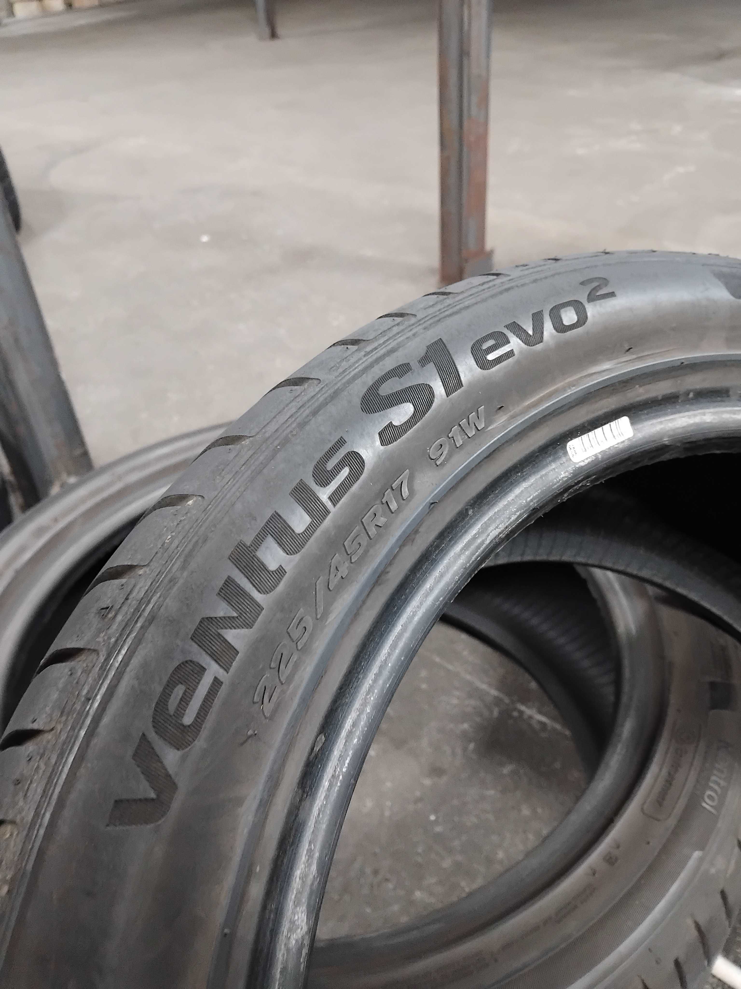 Шини бу 225/45 R17 Hankook Ventus S1 evo2 Пара Літо