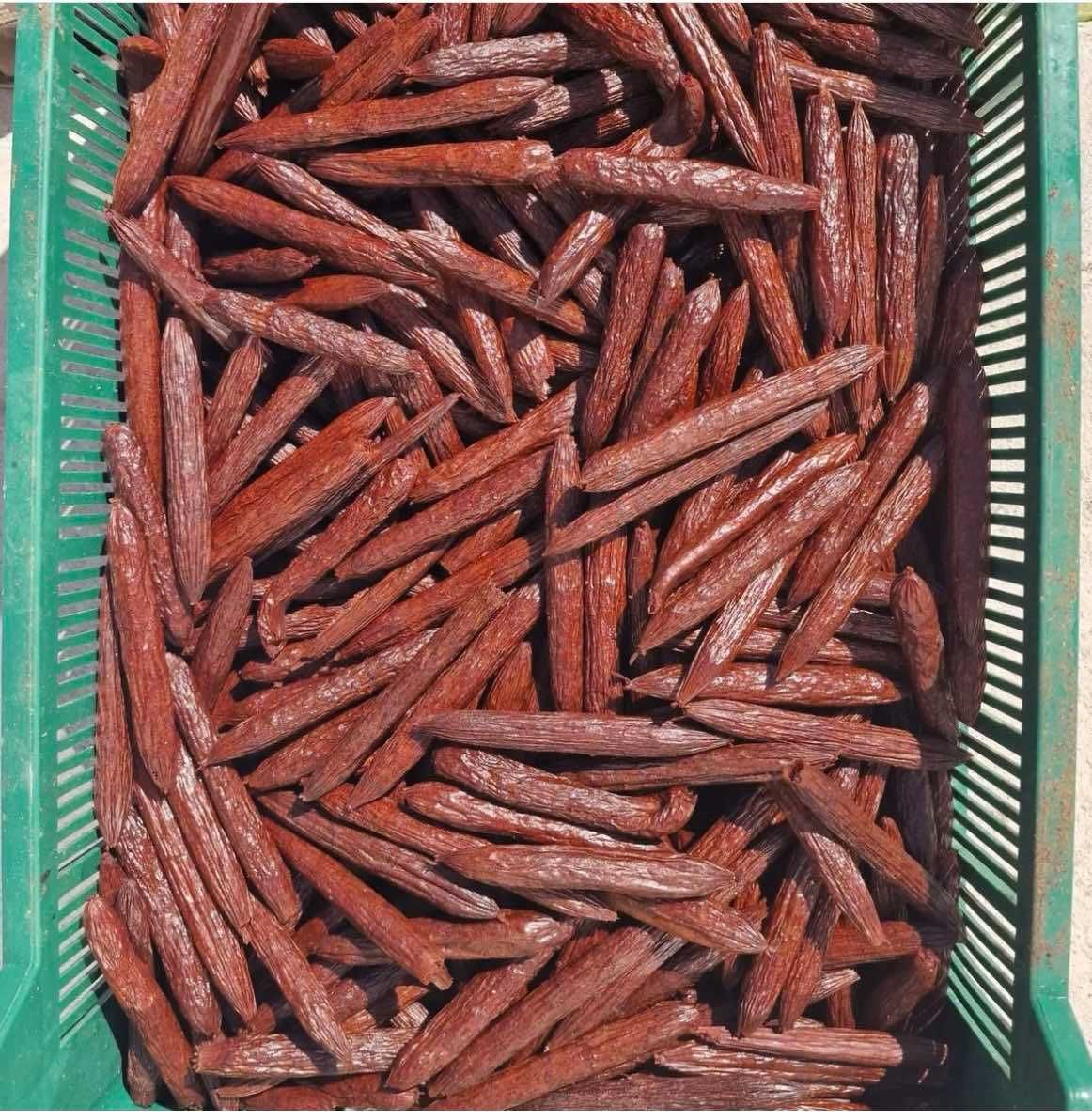 Сосиски сушені в асортименті - смаколик для тварин (ТМ СВІЖИНА)