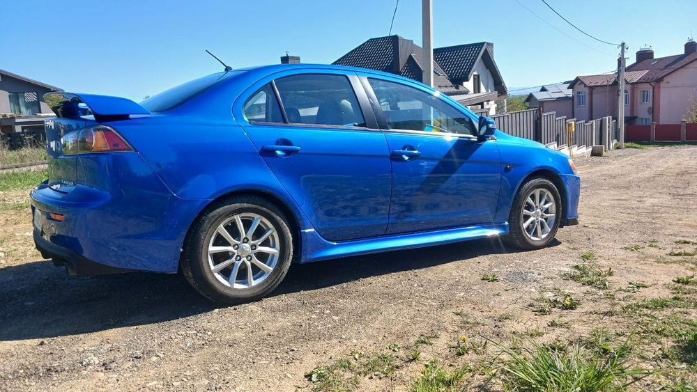 Mitsubishi Lancer X 2015 AWC