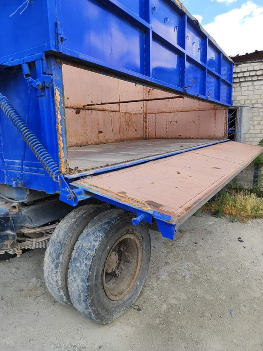 Продам причіп самоскид