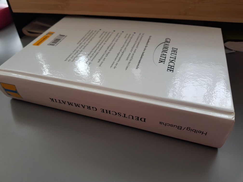 Helbig/Buscha: Deutsche Grammatik, ein Handbuch für den Ausländerunter
