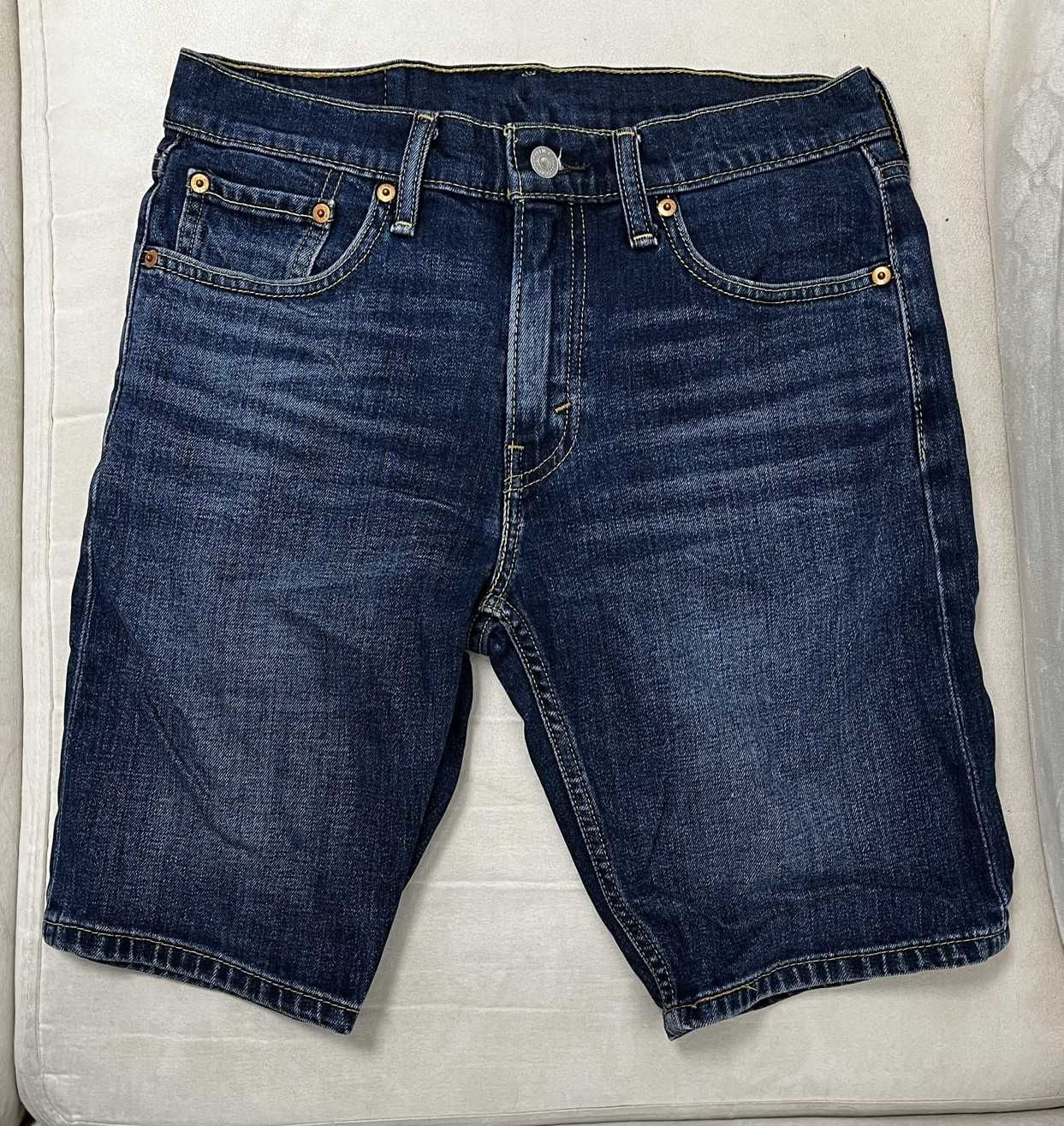 Męskie jeansowe spodenki marki Levis