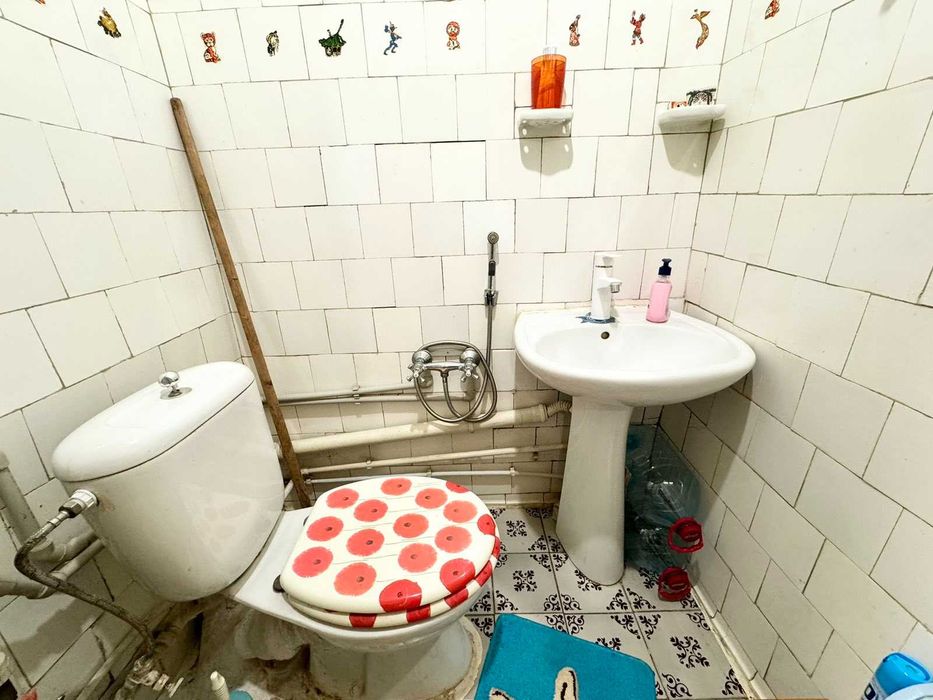 Продам 4к.квартиру. Автономное отопление! Закрытый двор.