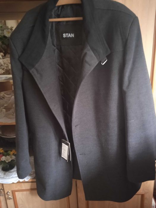 sprzedam płaszcz męski