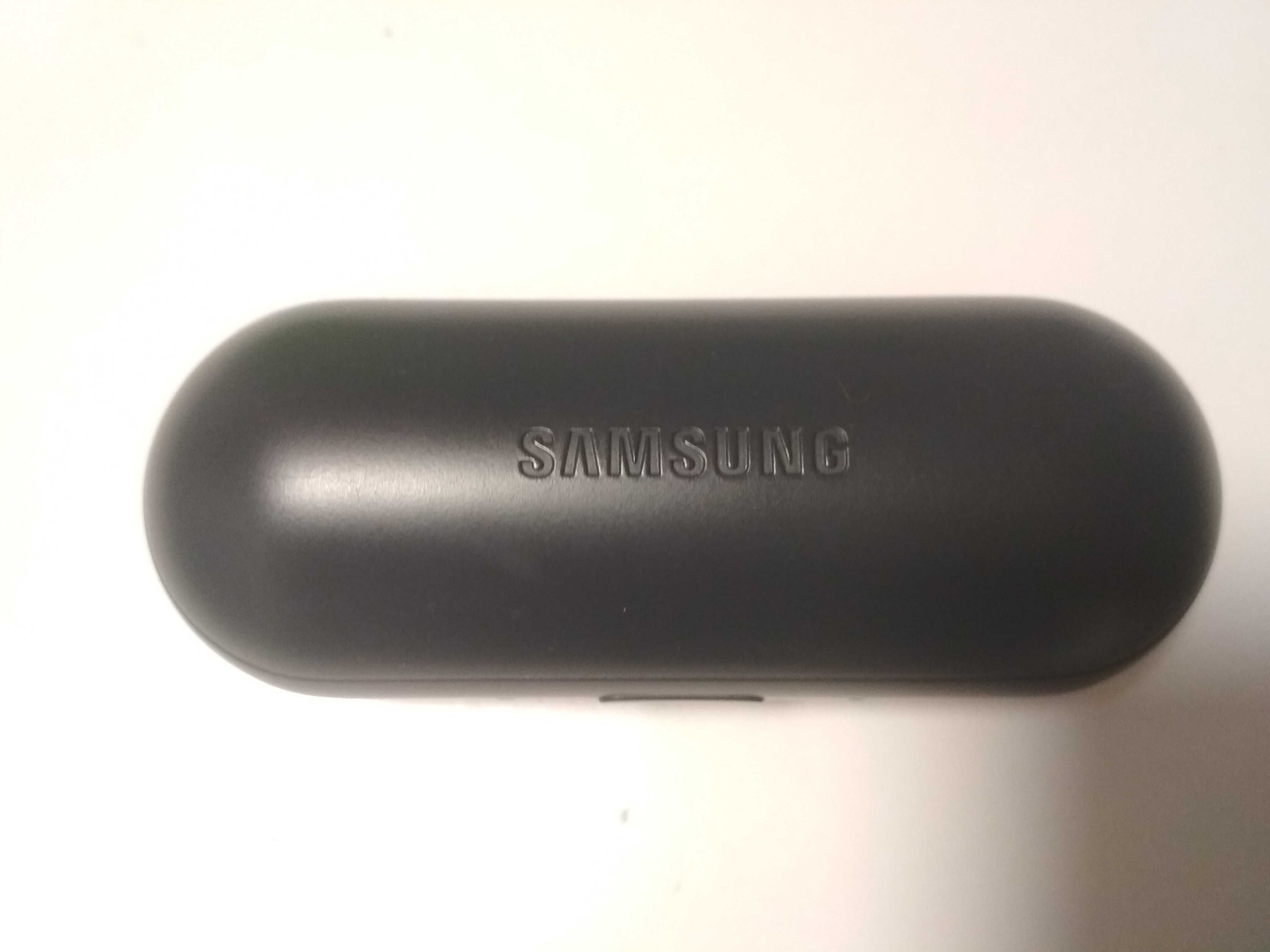 Наушники Bluetooth Samsung Gear IconX SM-R150 Black