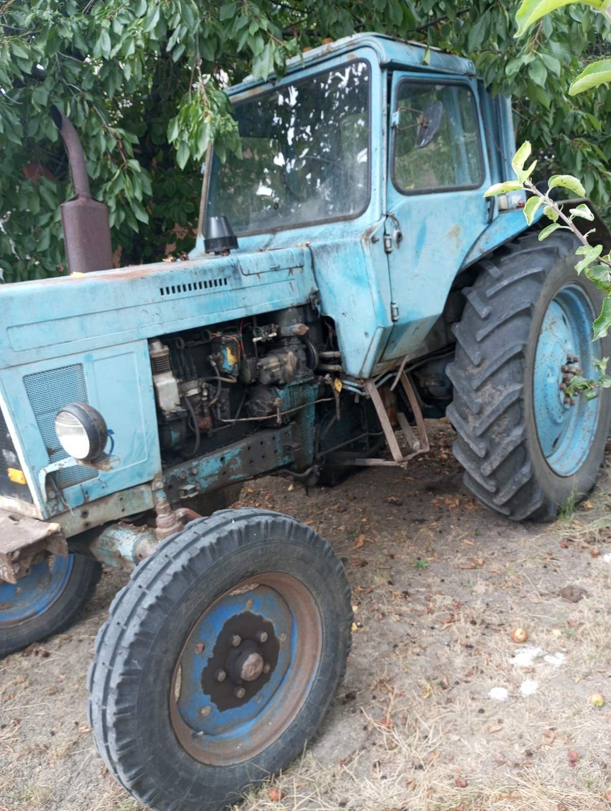Продам трактор мтз