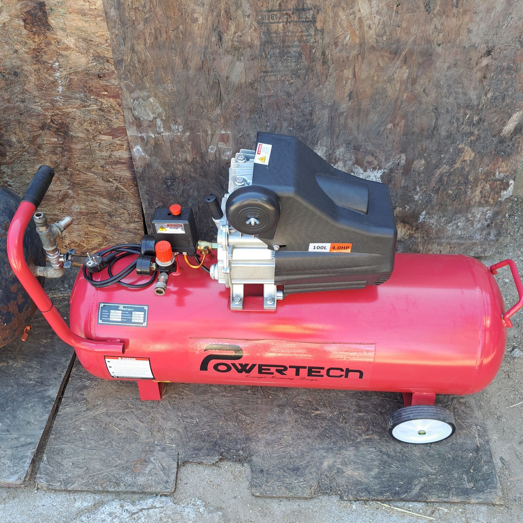 Compressores 100 litros (Powertech PT-100L e Rubete 100TP)
