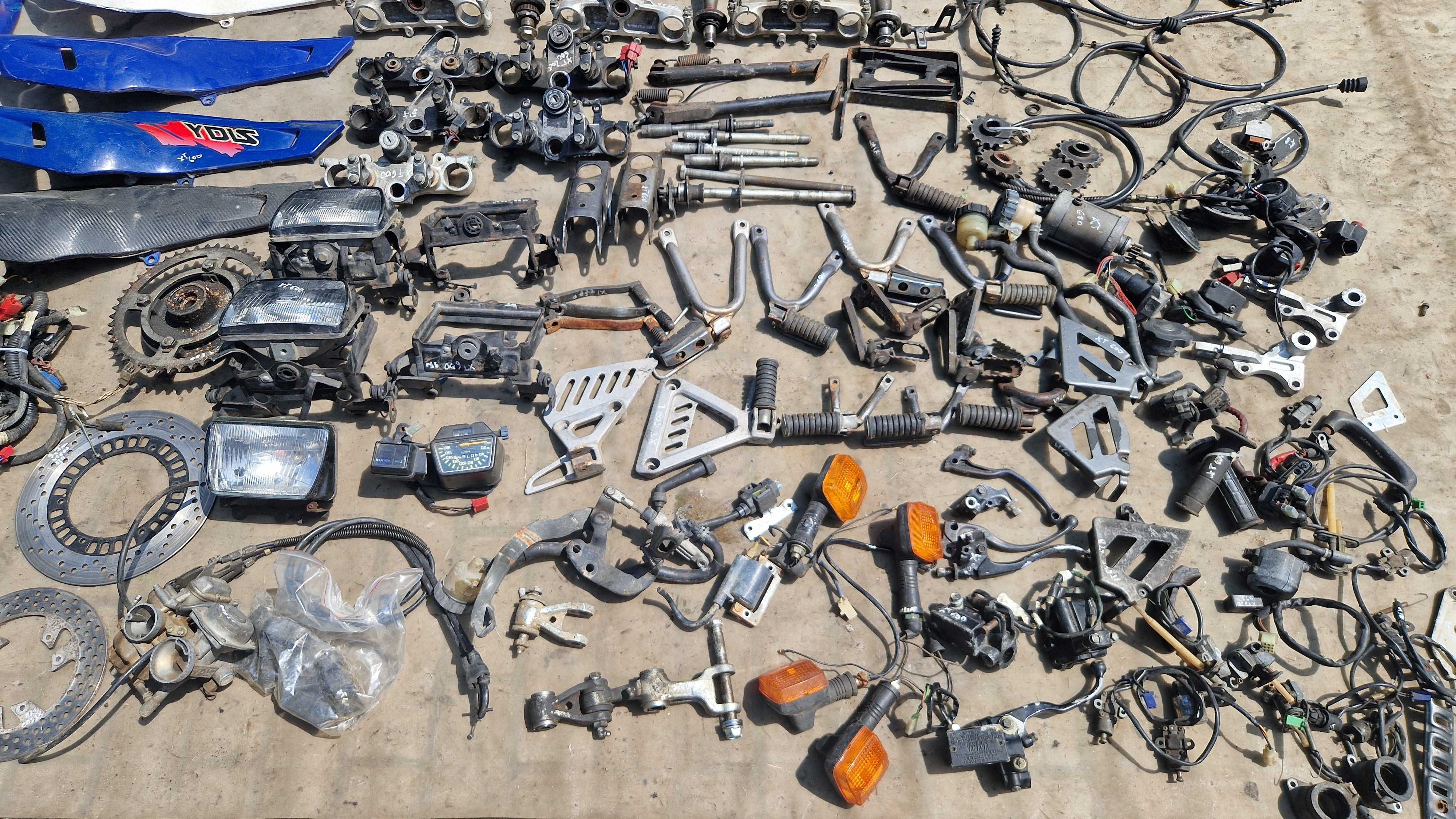 Yamaha XT 600 3TB gaźnik linka zacisk czujnik kierunkowskaz osłona set