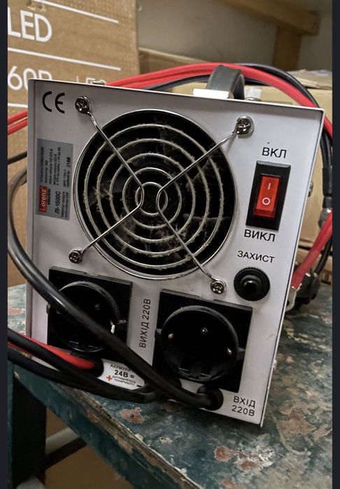 Інвертор Lorenz Electric ЛІ-1500С чиста синусоїда 1050Вт