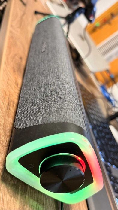 Głośnik SOUNDBAR TRUST GXT620 AXON 12W STEREO w stanie bardzo dobrym.