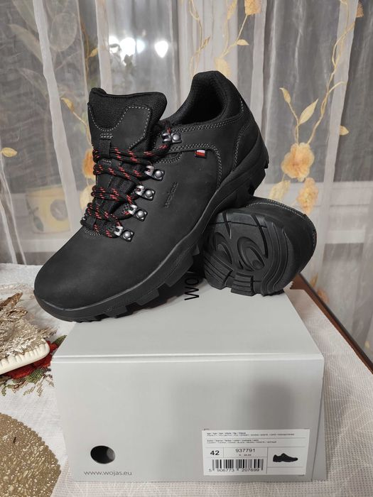 Wojas 9377-91 buty trekkingowe skórzane czarne r. 41