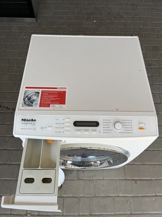 Пральна машина Miele W6547 на 7 кг.