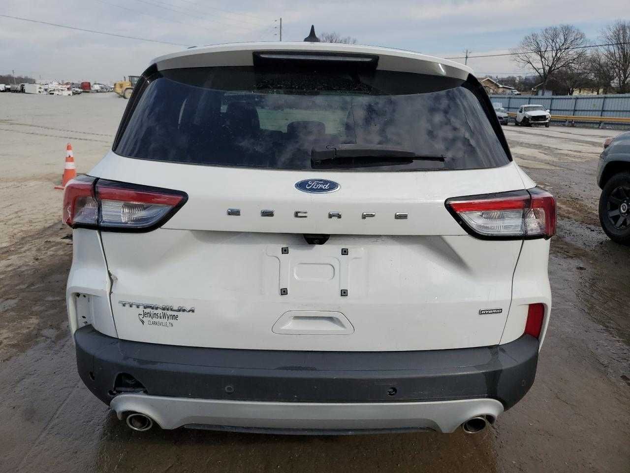 Ford Escape Titanium Hybrid 2020