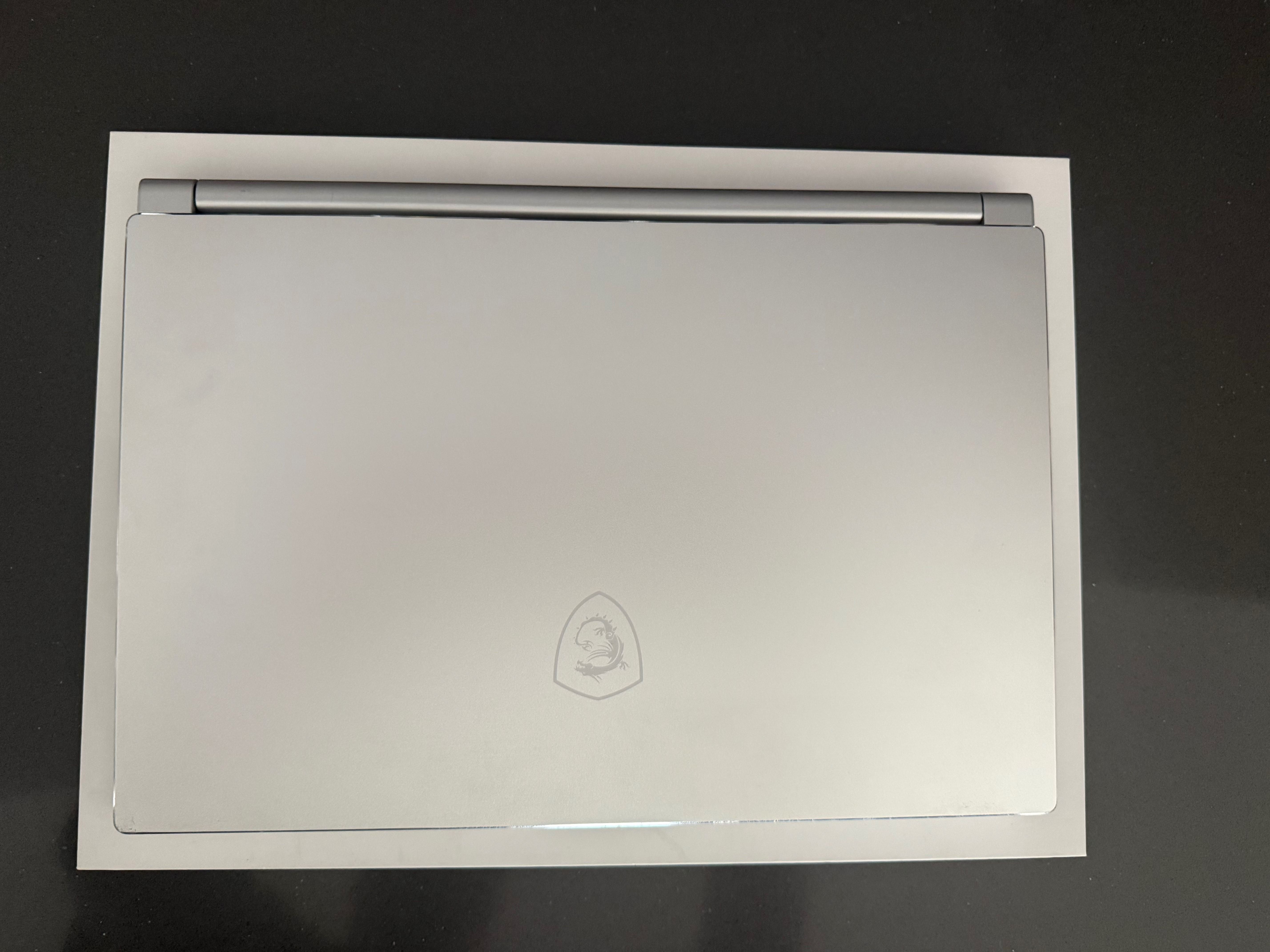 MSI P65 Creator 8RD 15,6'' - i7-8750H / GTX 1050Ti - URGENTE