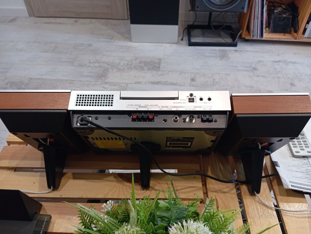 Yamaha CRX-TS20 + NX-TS10 + pilot