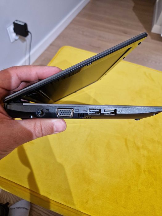 Laptop 10"  Aspire One D260 Intel Atom N450 1GB RAM HDD 250GB