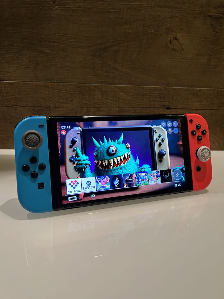 Nintendo Switch Oled Desbloqueada 256Gb + extras