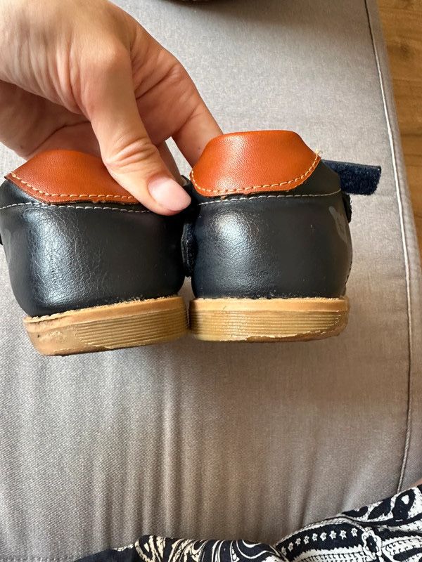 Barefoot Coccodrillo 25