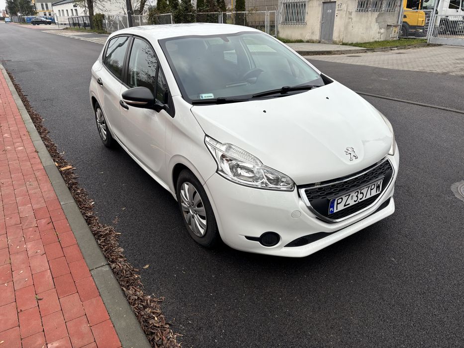 Peugeot 208 stan bdb